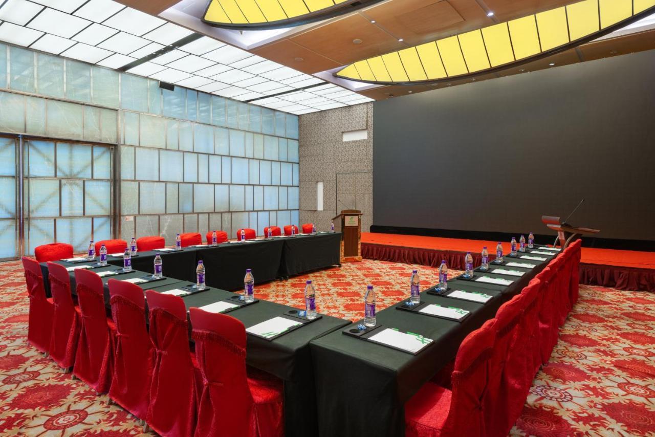 Holiday Inn Binhai Τιαντζίν Εξωτερικό φωτογραφία