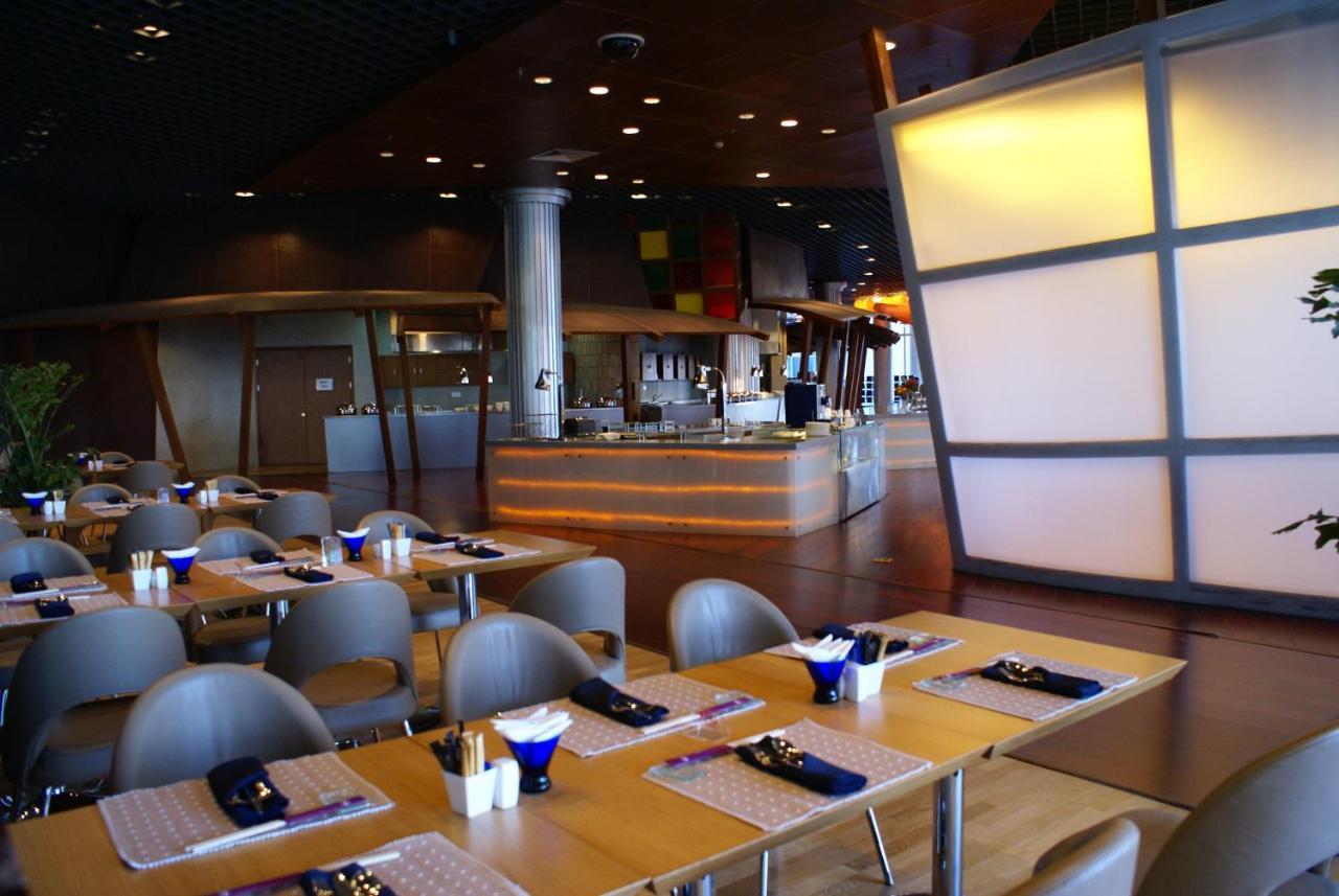 Holiday Inn Binhai Τιαντζίν Εξωτερικό φωτογραφία