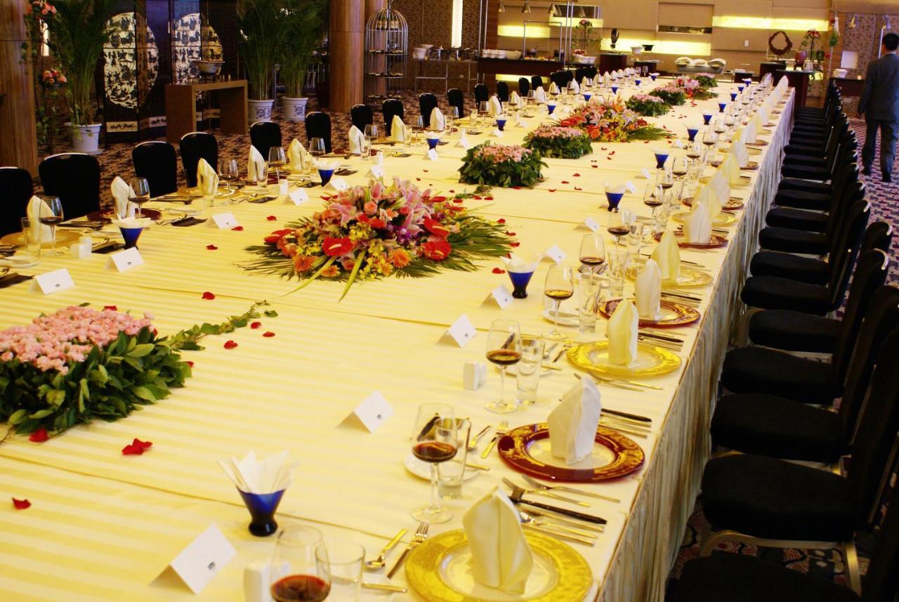 Holiday Inn Binhai Τιαντζίν Εξωτερικό φωτογραφία
