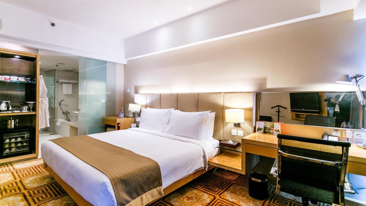 Holiday Inn Binhai Τιαντζίν Δωμάτιο φωτογραφία