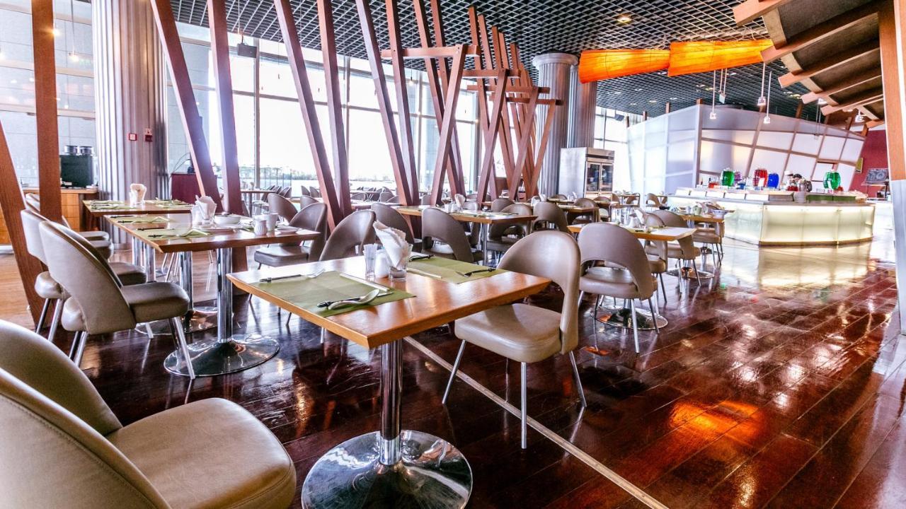 Holiday Inn Binhai Τιαντζίν Εξωτερικό φωτογραφία