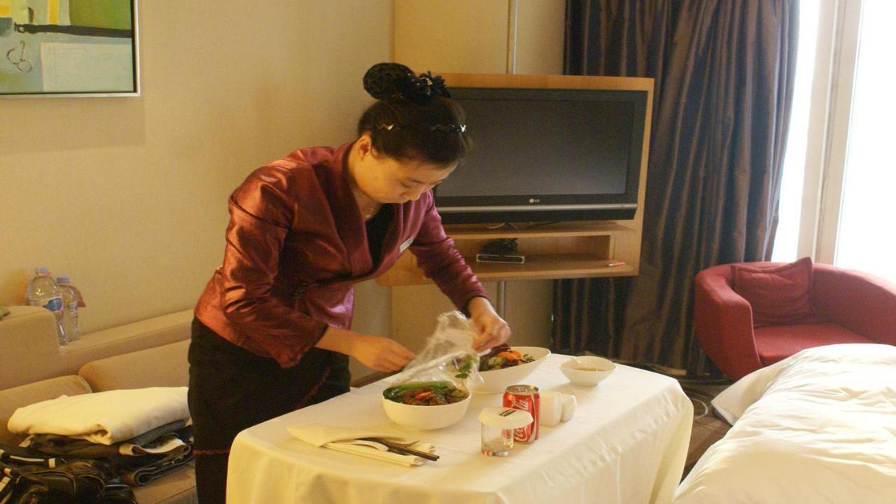 Holiday Inn Binhai Τιαντζίν Εξωτερικό φωτογραφία