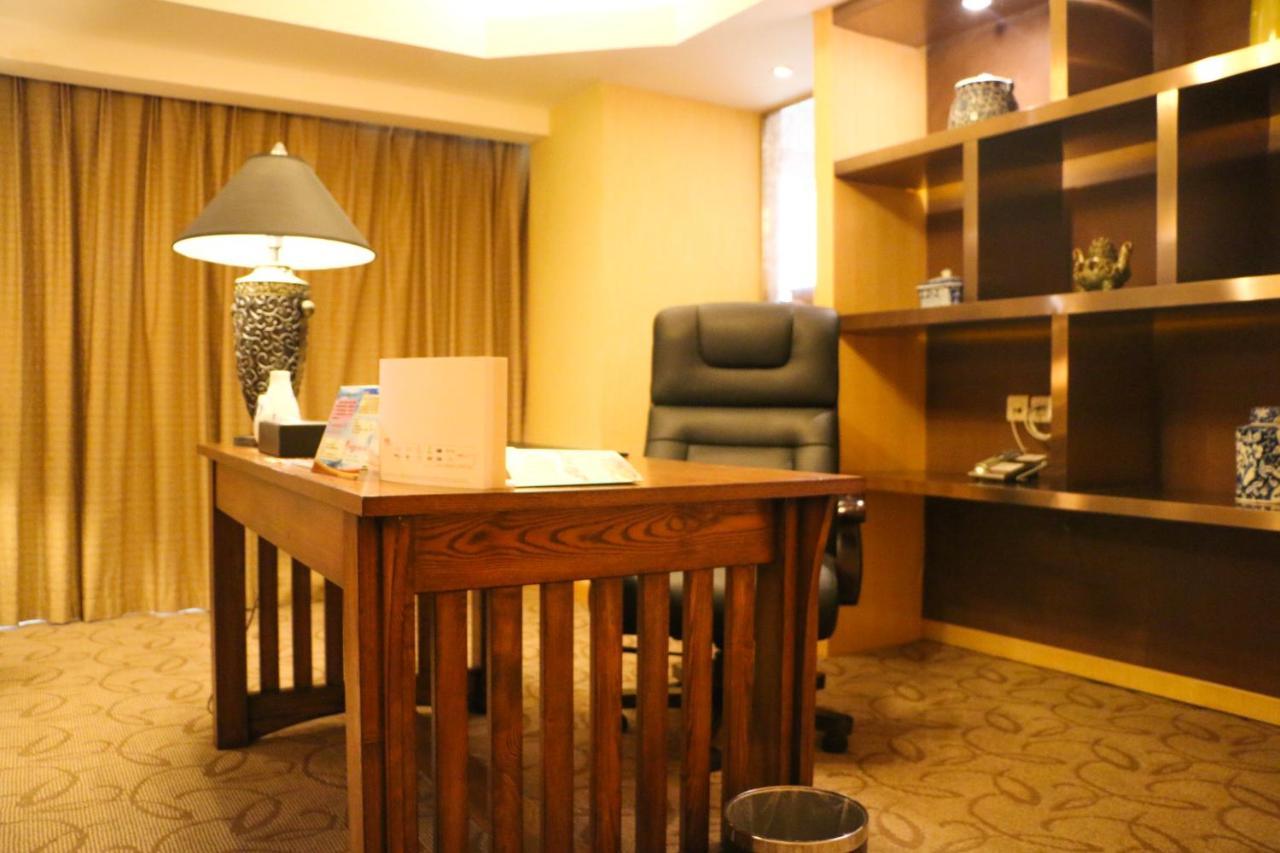 Holiday Inn Binhai Τιαντζίν Εξωτερικό φωτογραφία
