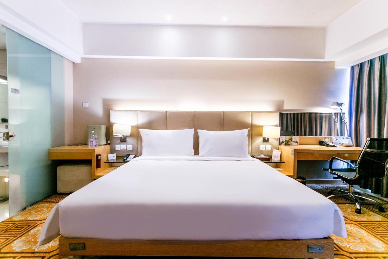 Holiday Inn Binhai Τιαντζίν Εξωτερικό φωτογραφία