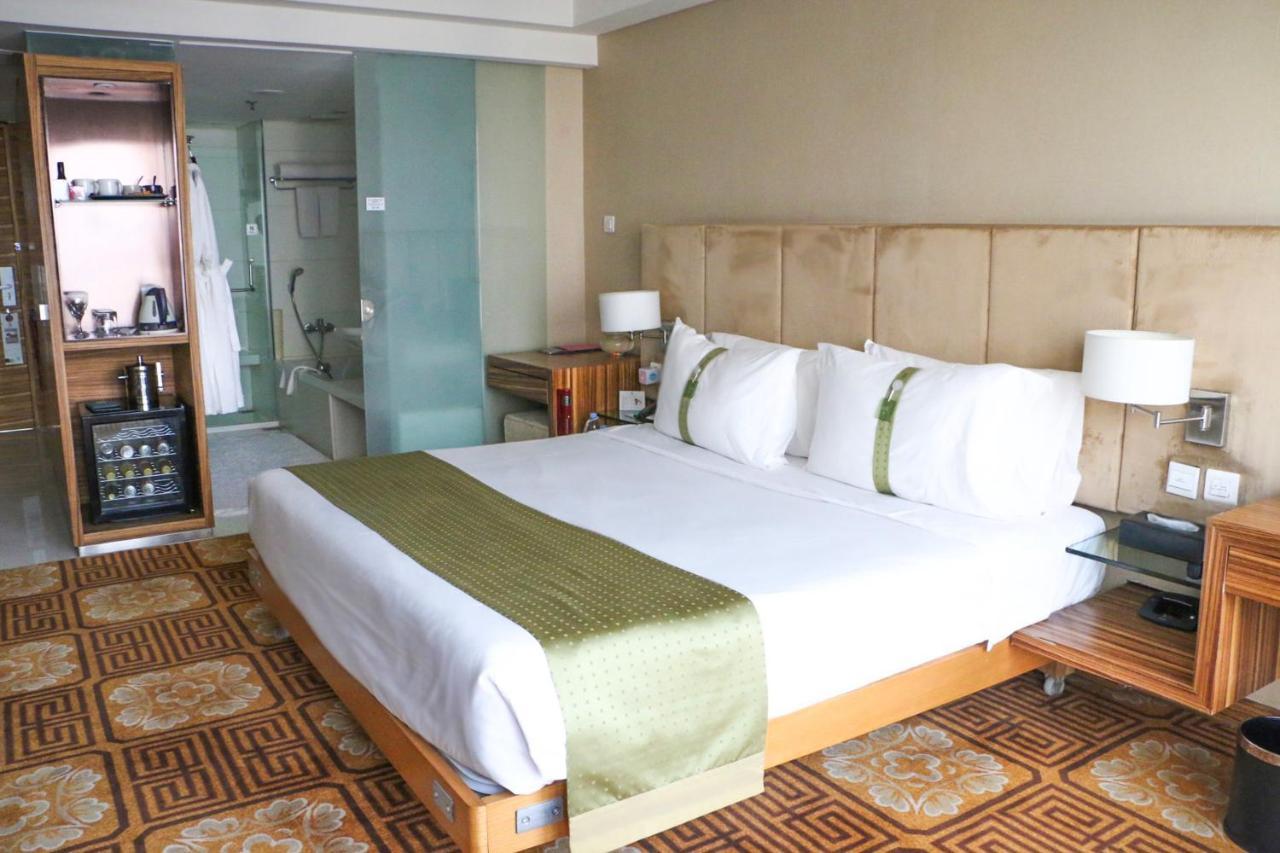 Holiday Inn Binhai Τιαντζίν Εξωτερικό φωτογραφία